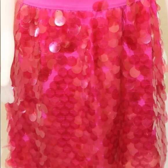 2/$20 Lot Of 2 Aeropostale XS Sequins Fuschia Skaters Skirt And Green T-Shirt - Picture 3 of 7